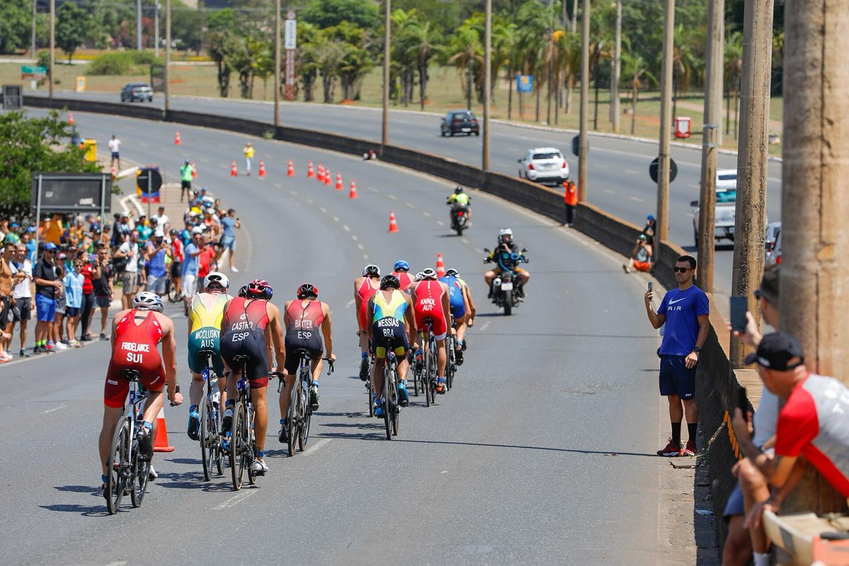 Detalle de material en transiciones de triatlón